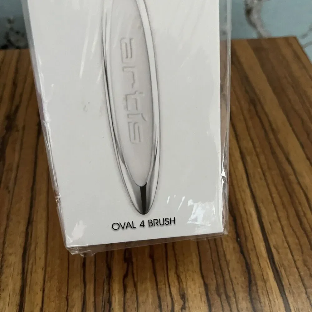 Artis Elite Collection Mirror Finish Oval 4 Brush Sealed